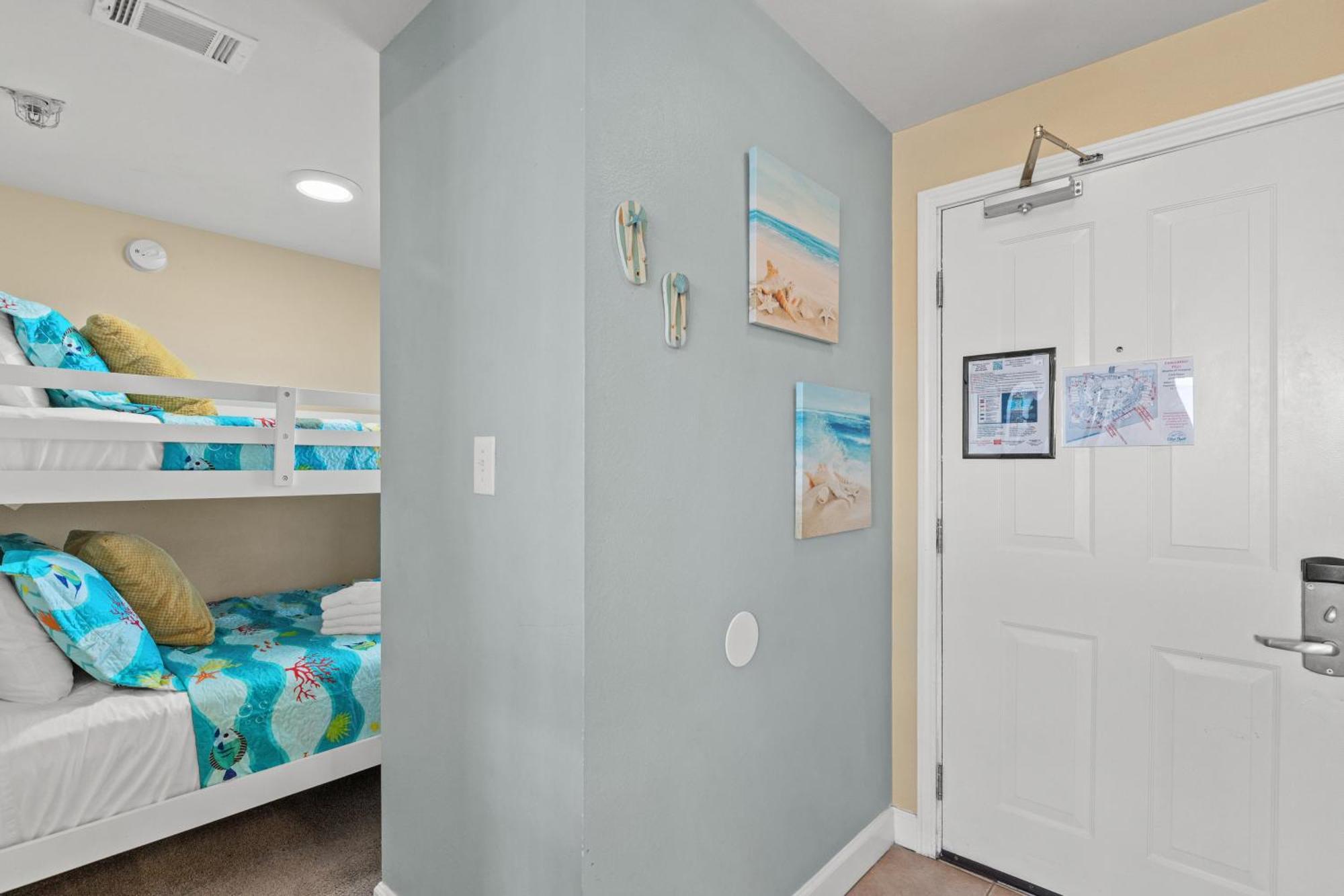 Penthouse With Beautiful Beach Views! 1 Bedroom, 2 Bathroom Penthouse! パナマシティービーチ エクステリア 写真
