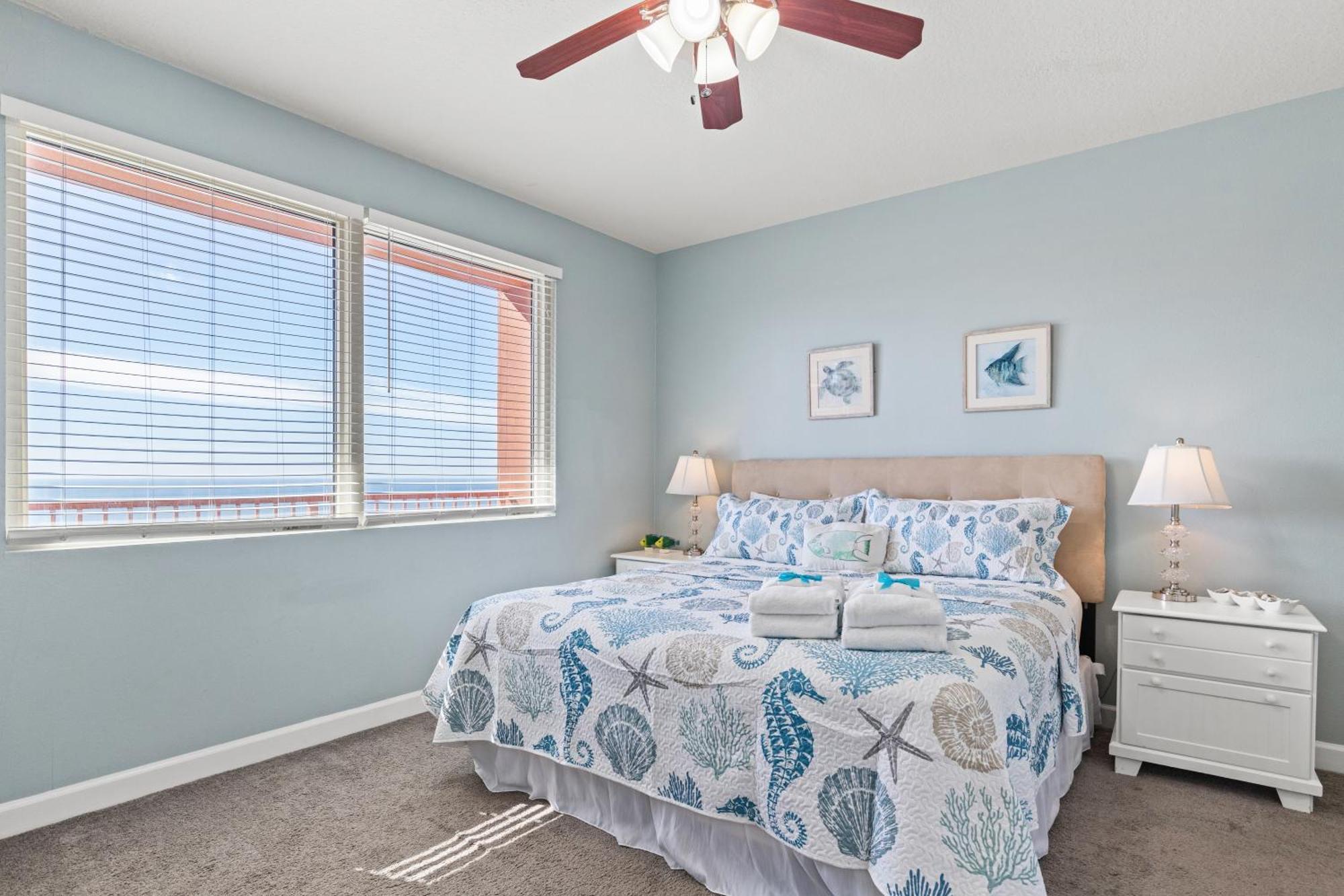 Penthouse With Beautiful Beach Views! 1 Bedroom, 2 Bathroom Penthouse! パナマシティービーチ エクステリア 写真